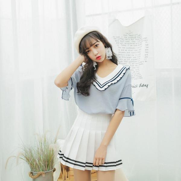 Sweet schoolgirl pleated skirt with stripes - SD-style-shop