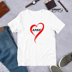 Kpop shirt with heart, Kpop T-shirt,  Unisex k-pop T-Shirt - SD-style-shop