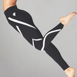Workout Leggings Black and White Geometrical Print - SD-style-shop
