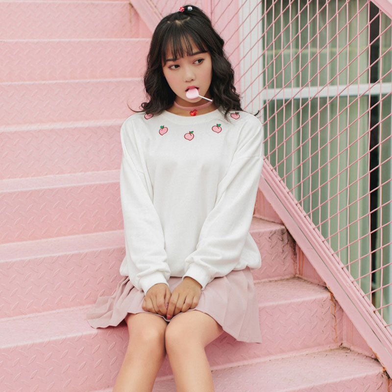 Kawaii sweater with peaches - SD-style-shop